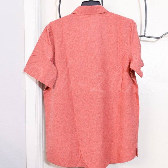 NWT Avalanche Men's Short Sleeve Woven Shirts  RED - Picture 5 of 5